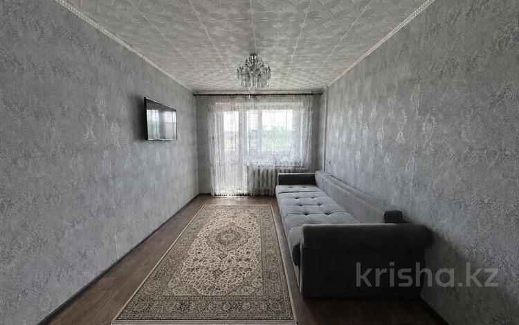 2-бөлмелі пәтер · 51 м² · 3/9 қабат, 8-й мкр., бағасы: 14 млн ₸ в Темиртау — фото 2