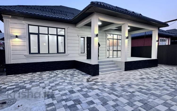 Отдельный дом · 5 комнат · 200 м² · 6 сот., Макашева 88/1 за 40 млн ₸ в Каскелене — фото 2