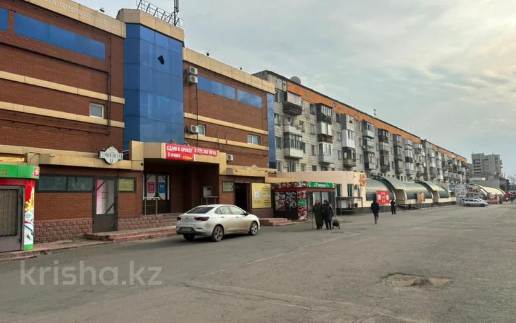 Свободное назначение, офисы, магазины и бутики, общепит, салоны красоты, медцентры и аптеки, образование, развлечения, конференц-залы, кабинеты и рабочие места, студии · 1700 м² за 111 111 〒 в Павлодаре — фото 2