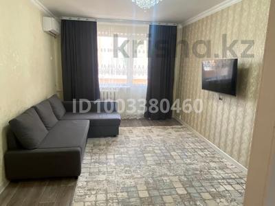 3-комнатная квартира · 64 м² · 3/5 этаж, 10 микрорайон 8 за 200 000 〒 в Аксае