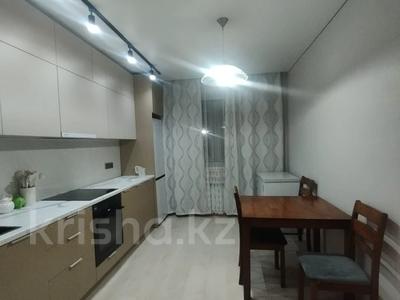 2-бөлмелі пәтер · 62 м² · 2/9 қабат, Кенен Азербаев — Ракымжан Кошкарбаев, бағасы: 32 млн ₸ в Астане, Сарайшык р-н
