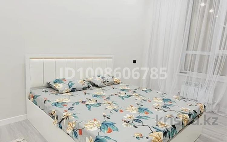 1-бөлмелі пәтер · 56 м² · 4/9 қабат, 17-шағынаудан 26/5 — Шаяхметова рядом жк Мерей, бағасы: 15 000 ₸ в Шымкенте, Аль-Фарабийский р-н — фото 2