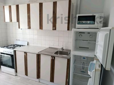 3-комнатная квартира · 70 м² · 2/3 этаж, 18мкр 13 за 160 000 〒 в Конаеве