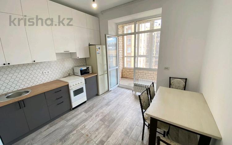 2-комнатная квартира, 50 м², 6/10 этаж, Кайыма Мухамедханова