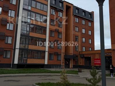 Аренда квартир в Костанайской обл.: 1-комнатная квартира · 40 м² · 2/6 этаж · помесячно, Мкр. Береке 50 — Тц “Kostanay Plaza” за 200 000 〒 1-комнатная квартира · 40 м² · 2/6 этаж · помесячно, Мкр. Береке 50 — Тц “Kostanay Plaza” за 200 000 〒 в Костанае