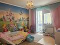 3-бөлмелі пәтер · 128 м² · 6/10 қабат, Азербайжана Мамбетова 10 — ДОМ РАСПОЛОЖЕН 2 МИНУТАХ ОТ НАБЕРЕЖКИ, КЛАССНАЯ, СВЕТЛАЯ КВАРТИРА, ЕЕ НАДО ВИДЕТЬ В ЖИВУЮ!!, бағасы: 66 млн ₸ в Астане, Сарыарка р-н — фото 4
