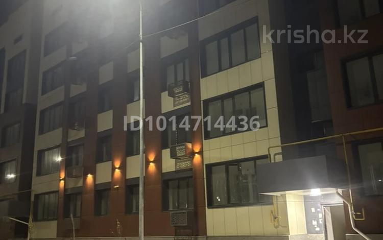 2-комнатная квартира · 60 м² · 1/5 этаж, мкр Бозарык 687/23 за 120 000 ₸ в Шымкенте, Абайский р-н — фото 2