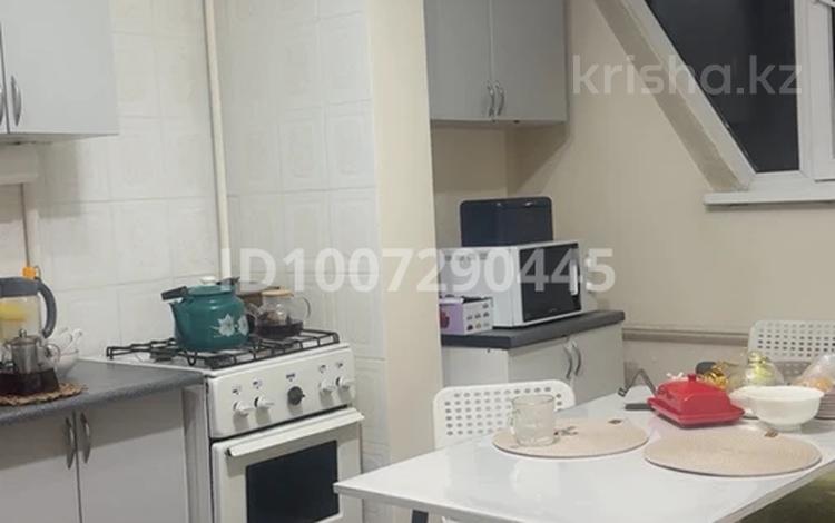 3 бөлме · 60 м² · 6/9 қабат, мкр Тастак-3 — Толе би тургут озала, бағасы: 180 000 ₸ в Алматы, Алмалинский р-н — фото 2