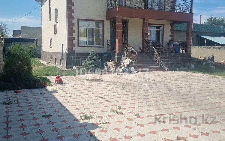 Жеке үй · 6 бөлме · 320 м² · 14 сот., Каратальская 16 — ТЦ Мактуб, бағасы: 105 млн ₸ в Талдыкоргане — фото 21