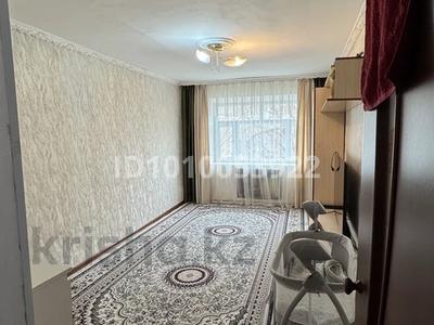 2-комнатная квартира · 50 м² · 3/5 этаж, 1 мкр 6 дом 72 кв 6 за 10 млн 〒 в Туркестане