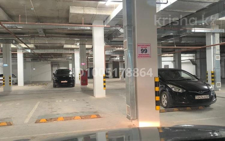 Паркинг · 20 м² · Азербаева 5/1 за 35 000 ₸ в Астане, Алматы р-н — фото 2