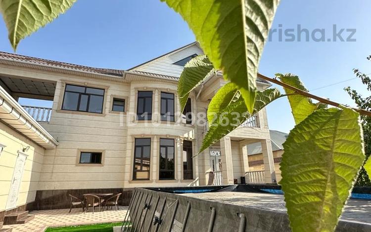 Дом · 5 комнат · 380 м², мкр Самал-3 3183 за 170 000 ₸ в Шымкенте, Абайский р-н — фото 2