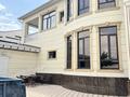 Дом · 5 комнат · 380 м², мкр Самал-3 3183 за 170 000 ₸ в Шымкенте, Абайский р-н — фото 2