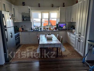 Жеке үй · 6 бөлме · 360 м² · 19 жүзд., Алмалы 153а, бағасы: 52 млн ₸