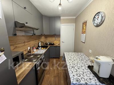 2-бөлмелі пәтер · 50 м² · 4/5 қабат, Ульяновская 63, бағасы: 13.5 млн ₸ в Усть-Каменогорске