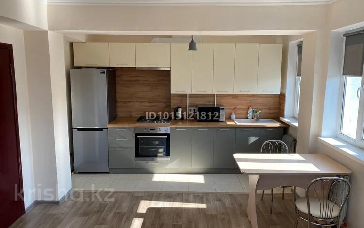 2-комнатная квартира · 47 м² · 9/10 этаж, Макатаева 5а за 320 000 ₸ в Алматы, Медеуский р-н — фото 2