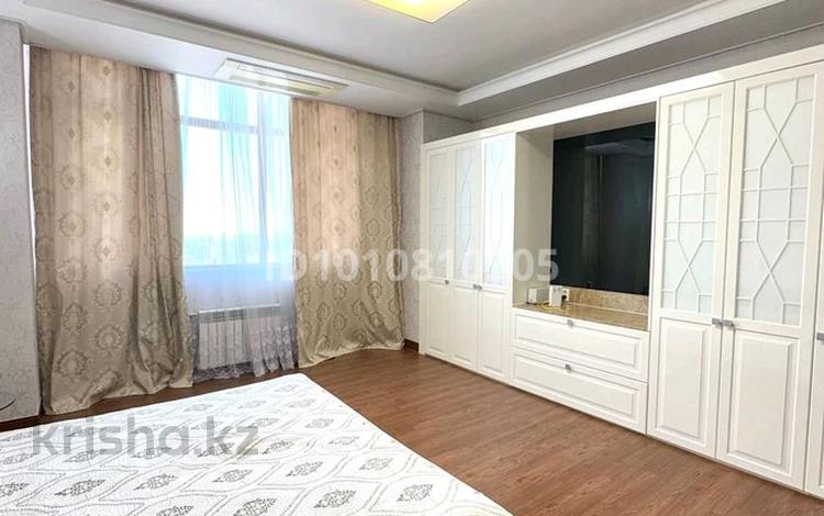 5-бөлмелі пәтер · 215 м² · 26 қабат, Байтурсынова 9, бағасы: 1.5 млн ₸ в Астане — фото 23