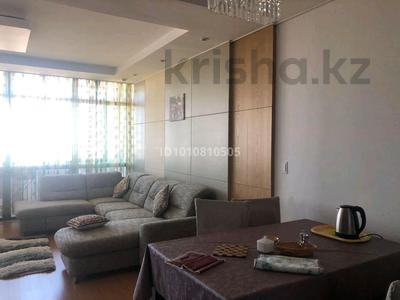 3-комнатная квартира · 108 м², Кошкарбаева 2 за 420 000 ₸ в Астане