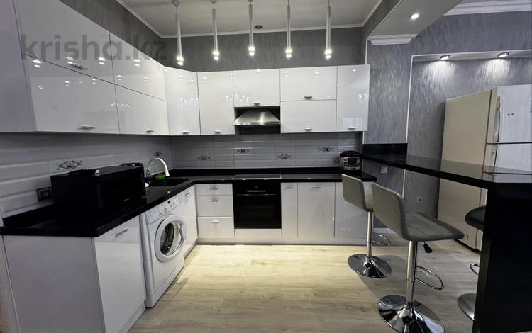 3-комнатная квартира · 105 м², Бухар Жырау 35 за 55 000 ₸ в Алматы, Бостандыкский р-н — фото 2