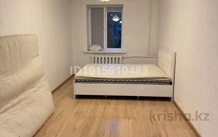 2-комнатная квартира · 36 м² · 3/3 этаж, мкр Самал-2, Достык 91Б — Ленина Альфа Раби за 350 000 ₸ в Алматы, Медеуский р-н — фото 2