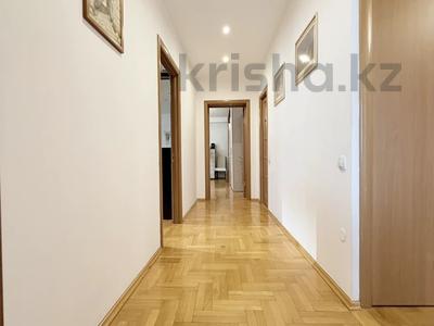 3-бөлмелі пәтер · 121 м² · 4/6 қабат, Шашкина — Просп. Аль-Фараби, бағасы: 140 млн ₸ в Алматы, Медеуский р-н