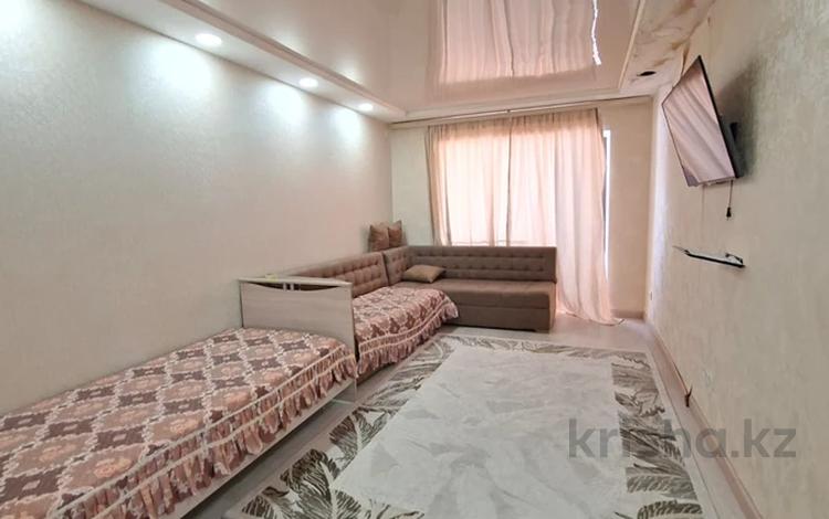 1-комнатная квартира · 38.5 м² · 5/5 этаж, 8-й мкр 15 за 90 000 ₸ в Актау — фото 2