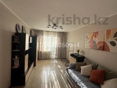 2-бөлмелі пәтер · 45 м² · 2/4 қабат, Айманова 193 — Джандосова, бағасы: 300 000 ₸ в Алматы, Бостандыкский р-н