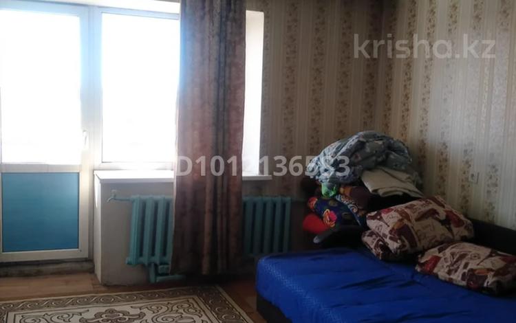 1-бөлмелі пәтер · 40 м² · 5/5 қабат, ул. Ауэзова 6, бағасы: 10 млн ₸ в  — фото 2