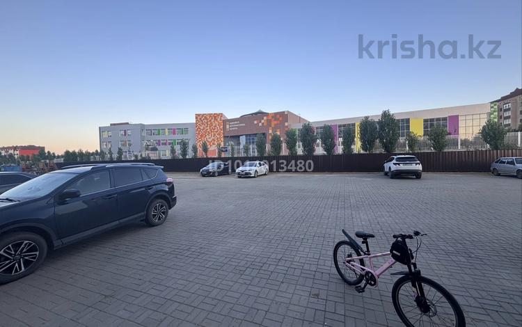 2-комнатная квартира · 60 м² · 7/9 этаж, мкр. Алтын орда, Ораз Татеулы 15 за 200 000 ₸ в Актобе — фото 2