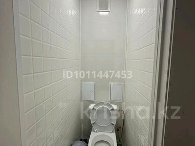 2-бөлмелі пәтер · 48 м² · 1/5 қабат, Беспалова 55 — Возле ивушки, бағасы: 180 000 ₸ в Усть-Каменогорске