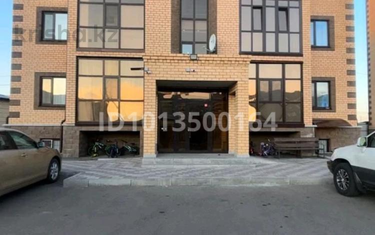 3-комнатная квартира · 96 м² · 1/5 этаж, 2 кирпичная 2/1 за 48.5 млн ₸ в Петропавловске — фото 2