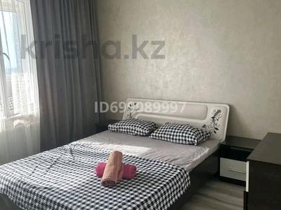 3-бөлмелі пәтер · 64 м² · тәулік бойы, 17 микрарайон, бағасы: 12 000 〒 в Караганде