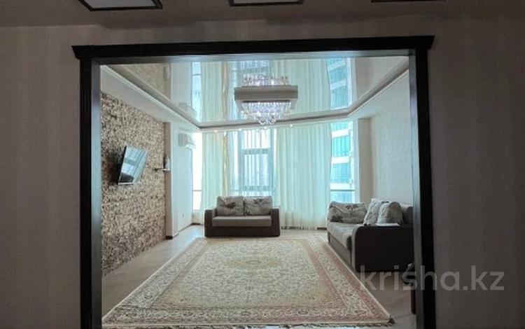 3-комнатная квартира · 147.4 м² · 19/25 этаж, мкр 11 за 30 млн ₸ в Актобе — фото 18