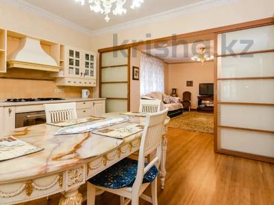 Жеке үй · 5 бөлме · 250 м², мкр Казахфильм, Кабдена Байдосова 7 — Исиналиева, бағасы: 900 000 〒 в Алматы, Бостандыкский р-н