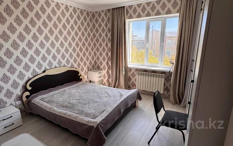 3-бөлмелі пәтер · 78.9 м² · 4/7 қабат, Майкудук, Мкр Голубые пруды 5/5, бағасы: 29 млн ₸ в Караганде, Алихана Бокейханова р-н — фото 2