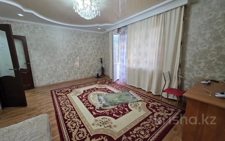 2-бөлмелі пәтер · 65 м² · 1/6 қабат, Көкжиек ш/а., бағасы: 30.5 млн ₸ в Алматы, Жетысуский р-н — фото 3