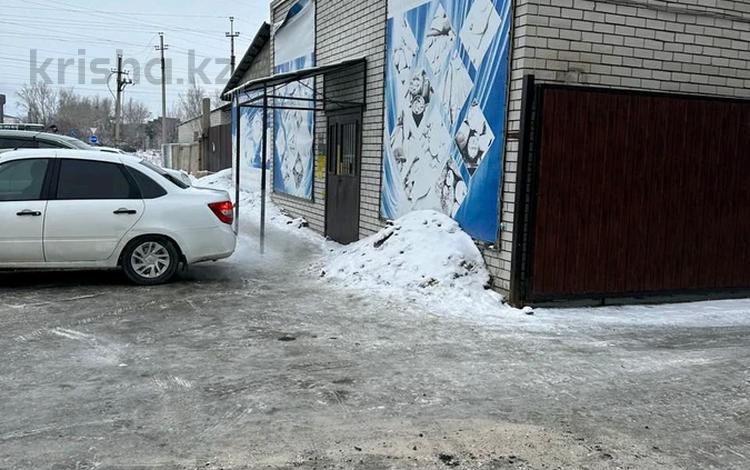 Еркін, дүкендер мен бутиктер, қоймалар, қоғамдық тамақтану орны · 135 м², бағасы: 1.5 млн ₸ в Семее — фото 2