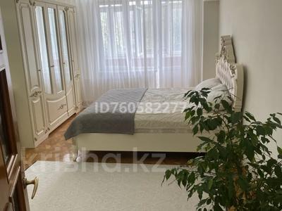 4-комнатная квартира · 92.5 м² · 4/5 этаж, мкр Казахфильм 38 за 800 000 ₸ в Алматы, Бостандыкский р-н