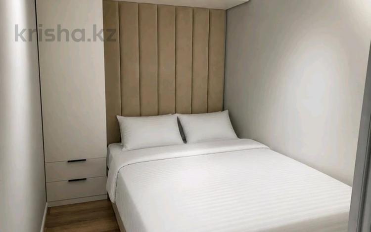 3-комнатная квартира · 60 м² · 3/5 этаж, Казахстан 75 — Кабанбай батыра Площадь Республики Обл. Акимат за 25 000 ₸ в Усть-Каменогорске — фото 2