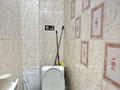 2-бөлмелі пәтер · 54 м² · 2/9 қабат, мкр 4 10, бағасы: 20.5 млн ₸ в Уральске — фото 4