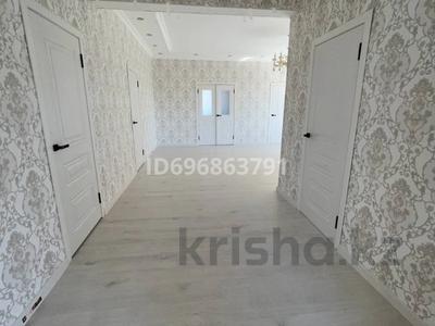 Жеке үй • 4 бөлмелер • 185 м² • 8 сот., мкр Достык 98 — Акбура, бағасы: 35.5 млн 〒 в Шымкенте, Каратауский р-н