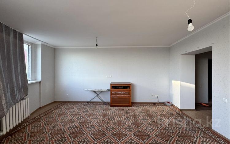 2-комнатная квартира · 62 м² · 11/14 этаж, Тлендиева 36 за 20.5 млн ₸ в Астане, Сарыарка р-н — фото 2