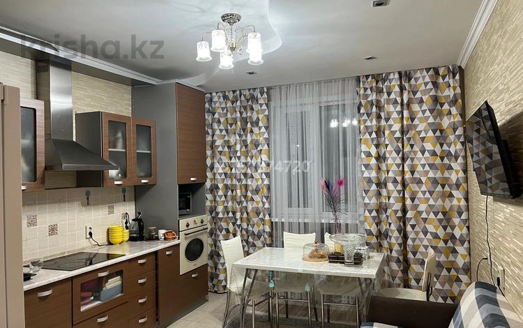 2-бөлмелі пәтер · 81 м² · 3/12 қабат, Кошкарбаева 46/1, бағасы: 33 млн ₸ в Астане, Алматы р-н — фото 2