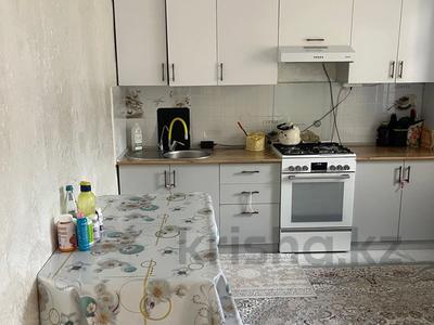 3-бөлмелі пәтер · 100 м² · 1/5 қабат, Жамбыла — Еки жулдыз, бағасы: 200 000 ₸ в Таразе