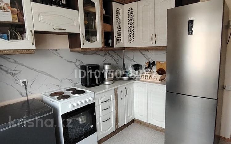 1-бөлмелі пәтер · 41.2 м² · 8/9 қабат, Карагайлы 82, бағасы: 20 млн ₸ в Семее — фото 2