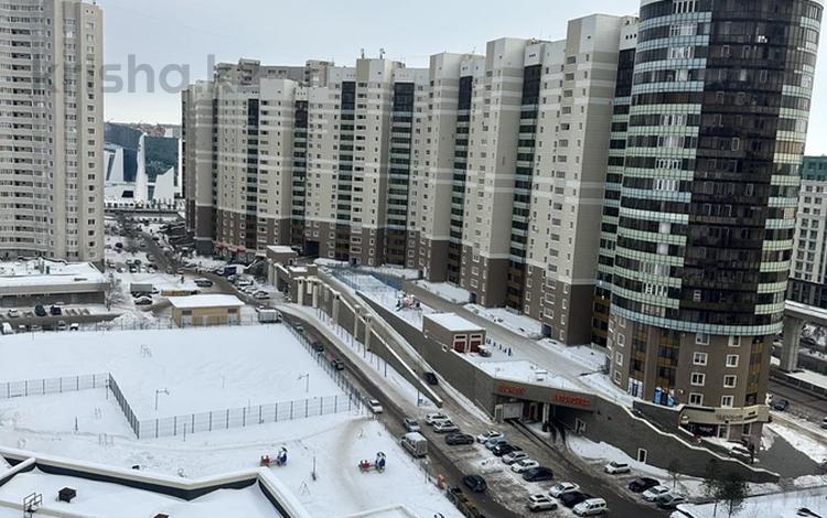 3-комнатная квартира · 130 м² · 13/22 этаж, Шамши Калдаяков 11 — Тауелсыздык за 25 000 ₸ в Астане, Сарайшык р-н — фото 2