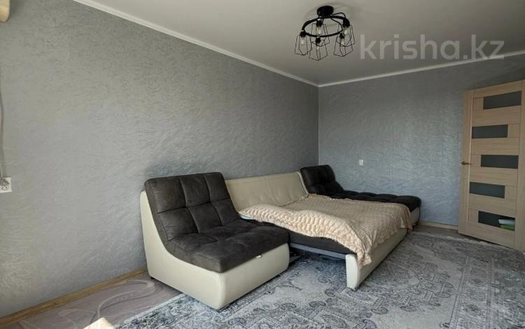 3-комнатная квартира · 68 м² · 10/10 этаж, Ткачёва 17 за 27 млн ₸ в Павлодаре — фото 2