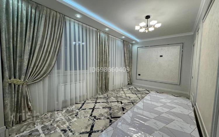 2-бөлмелі пәтер · 60 м² · 1/5 қабат ай сайын, 190 квартал, бағасы: 270 000 〒 в Шымкенте, Каратауский р-н — фото 2