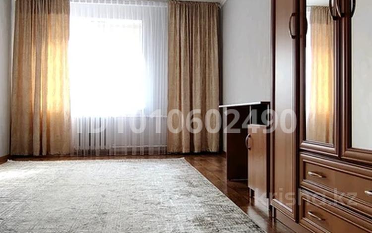 3-бөлмелі пәтер · 102.5 м² · 2/10 қабат, Набережная, бағасы: 32 млн ₸ в Актобе, мкр. Курмыш — фото 3