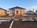 Жеке үй · 5 бөлме · 150 м² · 10 жүзд., Кокжиде 71 — 3 коттеджа, бағасы: 39 млн ₸ в Актобе, жилой массив Бауырластар-5 — фото 9